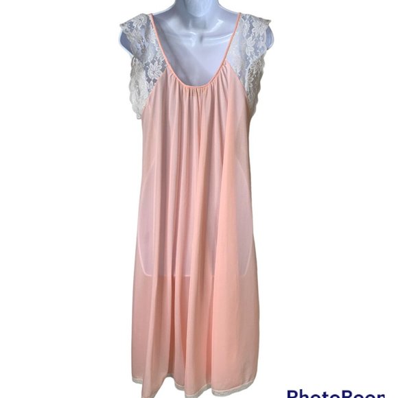 Vintage Pink Gown Small Ruffle Lace Cottagecore Prairie Country Satiny Nylon - Picture 3 of 8